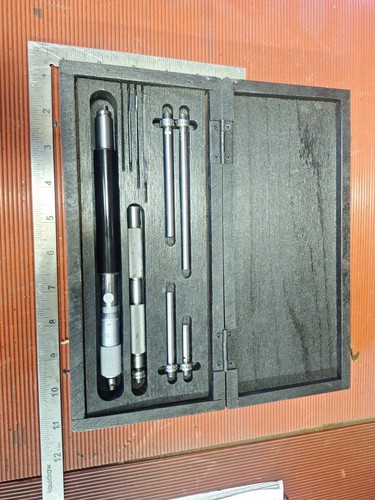 Internal micrometer made - micrometer,