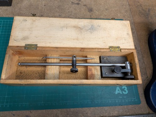 Moore and wright 405 - , surface