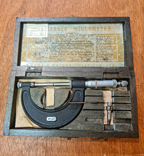 Moore wright micrometer - &,