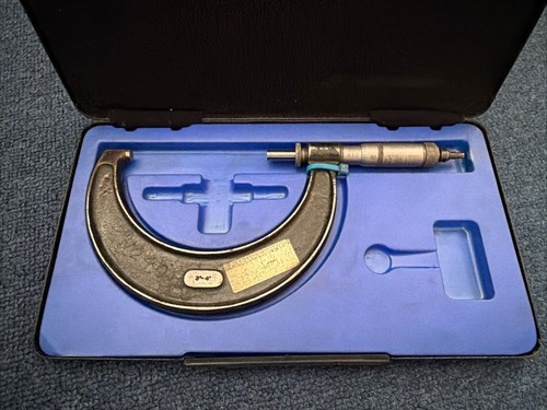 Moore and wright micrometer - moore,